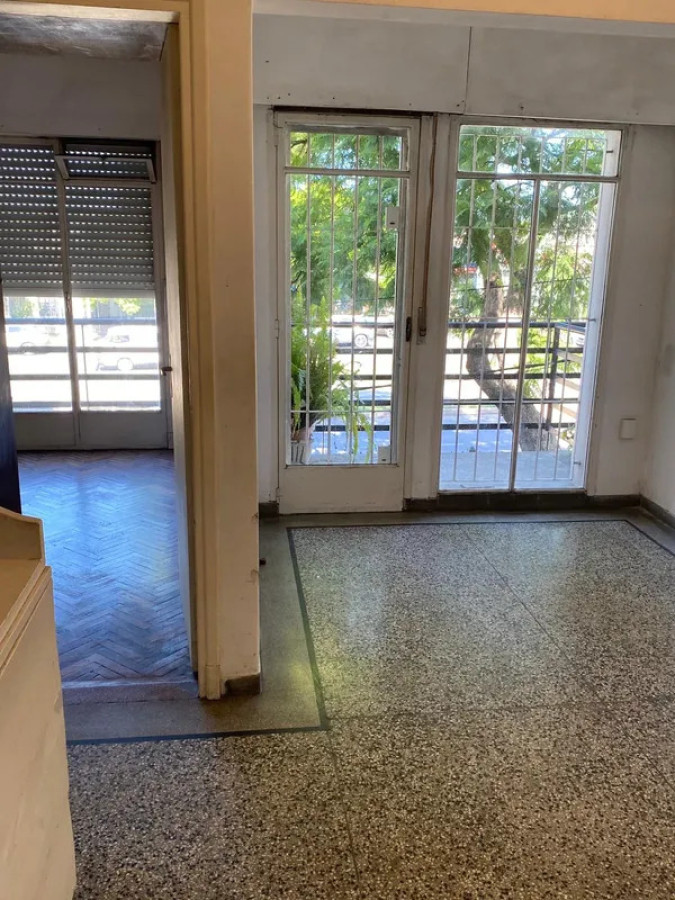 Apartamento ID.6154 - Venta Apartamento 1 Dormitorio Cerrito con patio