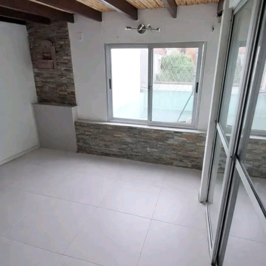 Apartamento ID.6108 - Venta Apartamento 4 Dormitorios Union con patio
