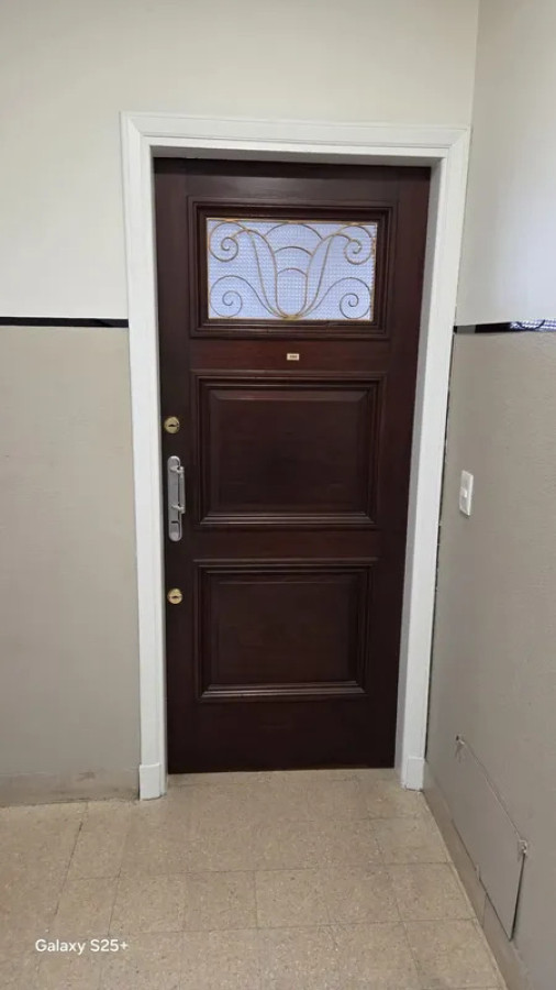 Apartamento ID.6827 - Alquiler Apartamento 1 Dormitorio La Comercial con patio 