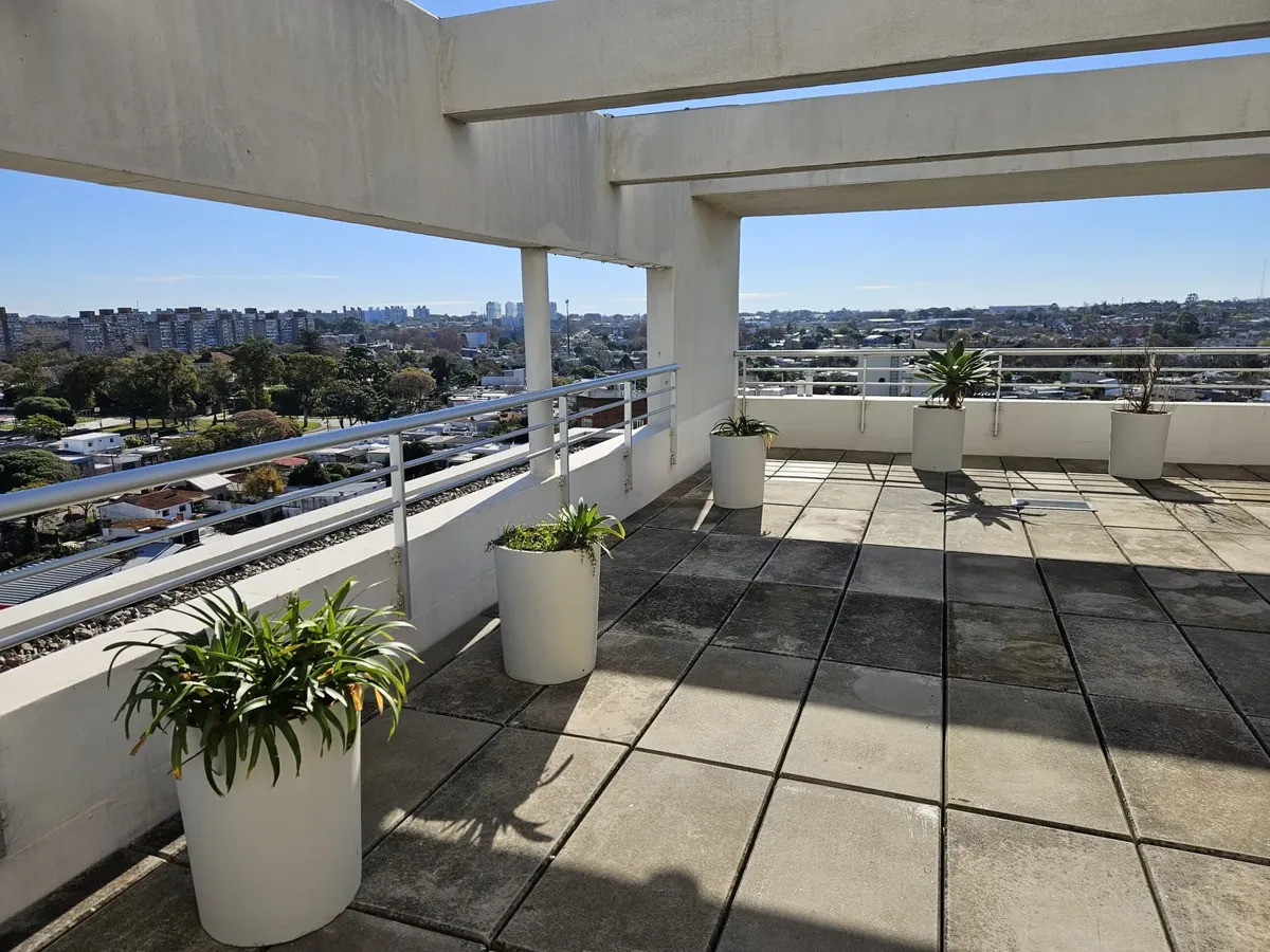 Apartamento ID.6628 - Venta Apartamento 2 Dormitorios Malvin con garaje