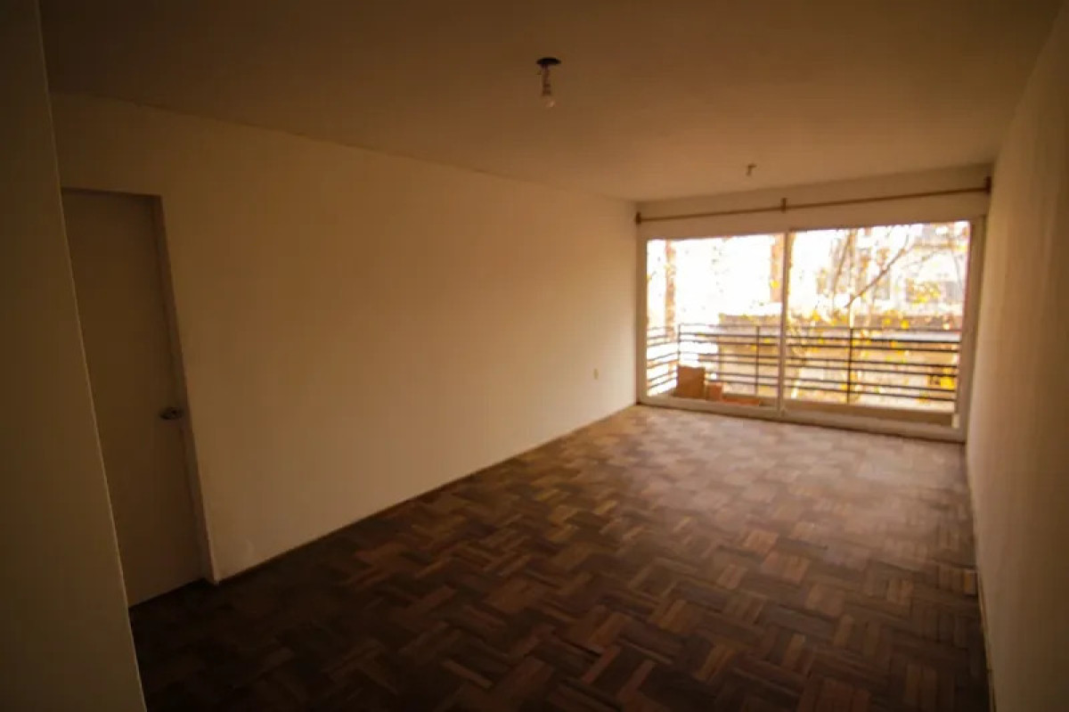 Apartamento ID.6817 - Alquiler Apartamento 2 Dormitorio Cordon con balcon