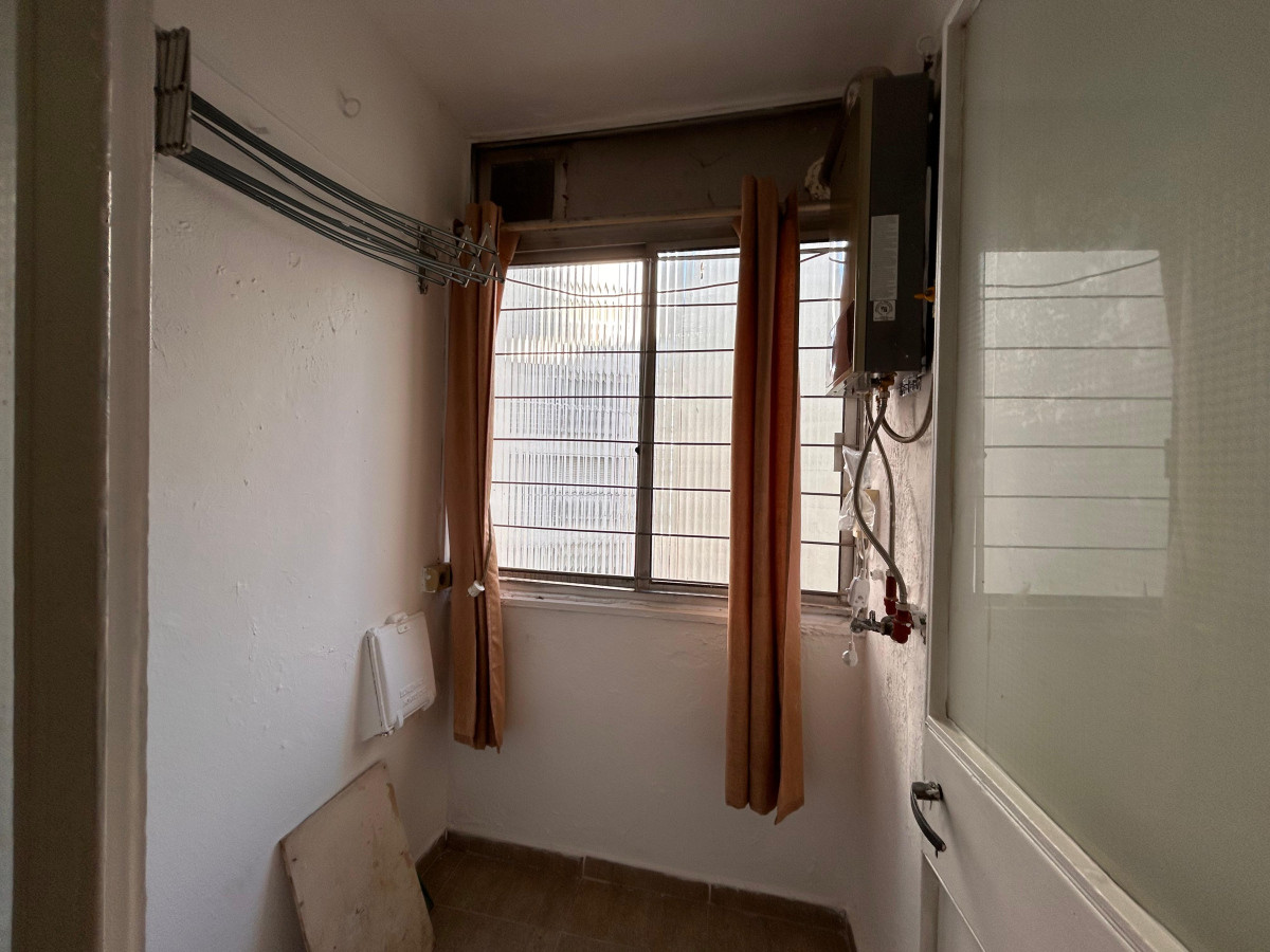 Apartamento ID.4793 - Alquiler Apartamento 3 Dormitorios Punta Carretas con balcón 
