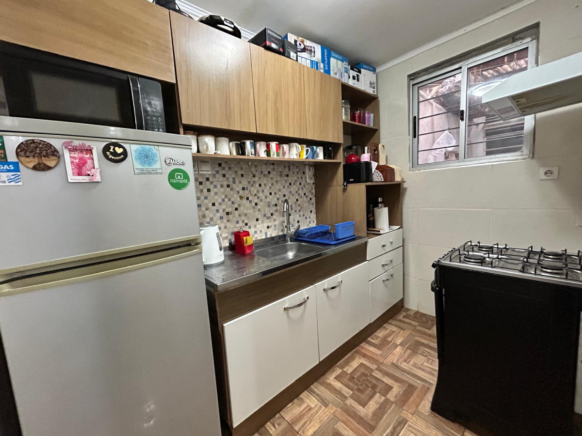 Apartamento ID.3019 - Venta con Renta Apartamento 2 Dormitorio La Comercial Patio