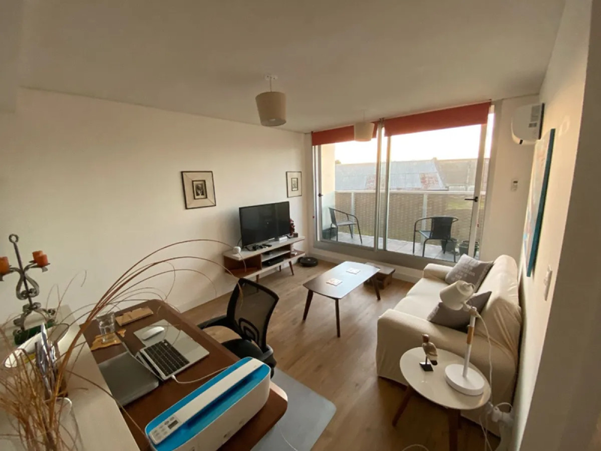 Apartamento ID.4794 - Alquiler Apartamento 1 Dormitorio Malvin con Balcón