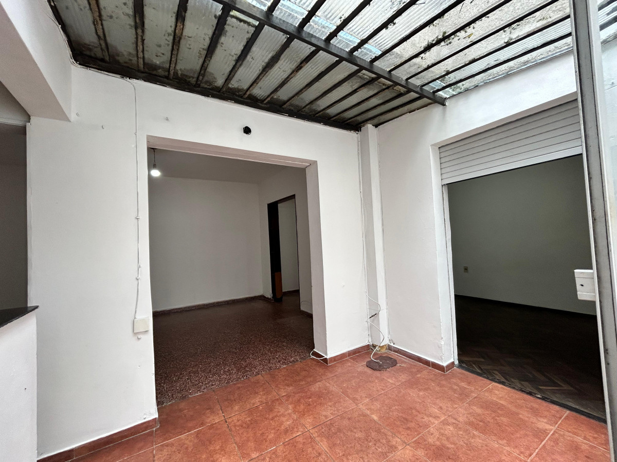 Apartamento ID.4570 - Venta Apartamento 1 Dormitorio La Blanqueada con Patio