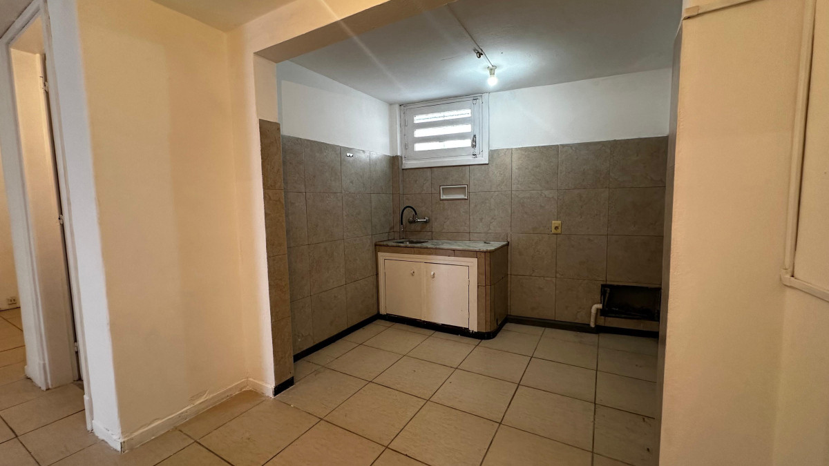 Apartamento ID.4239 - Alquiler Apartamento 3 Dormitorios Cordón con Patio