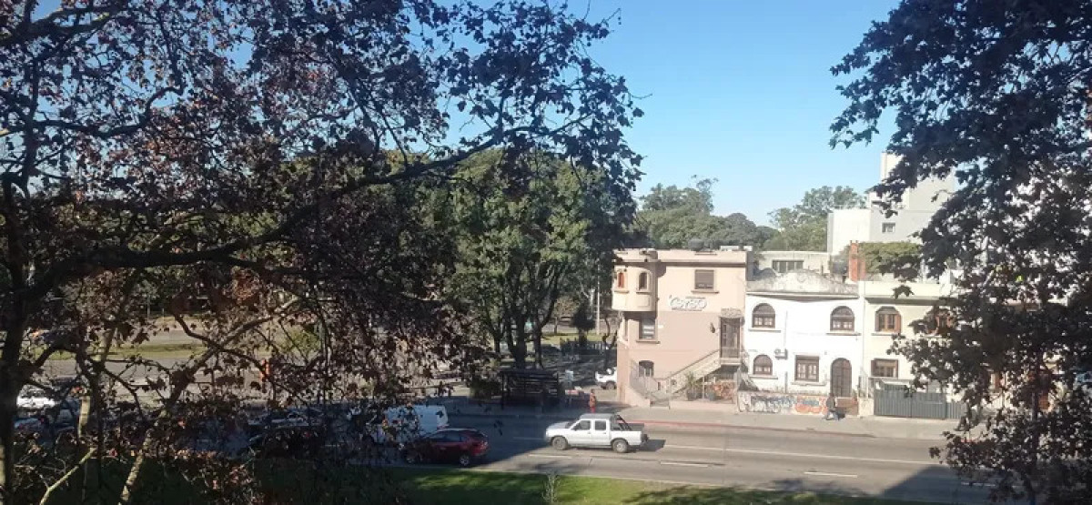 Apartamento ID.6652 - Venta Apartamento 2 Dormitorios Parque Batlle con cochera