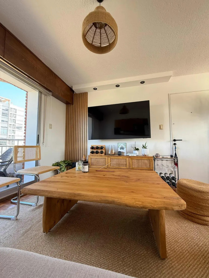 Apartamento ID.5124 - Alquiler Apartamento 2 Dormitorios Malvin con balcon 