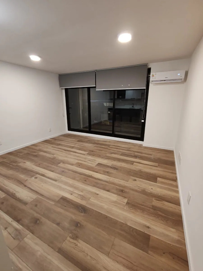 Apartamento ID.4823 - Alquiler Apartamento Monoambiente Pocitos con  balcón 
