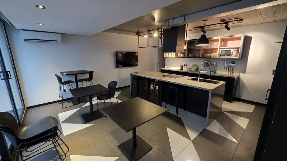 Apartamento ID.6754 - Alquiler Apartamento 1 Dormitorio Pocitos con balcon y garaje 