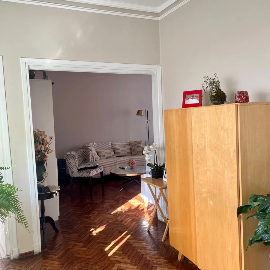 Apartamento ID.5114 - Venta y Alquiler Apartamento 3 Dormitorios Centro con terraza