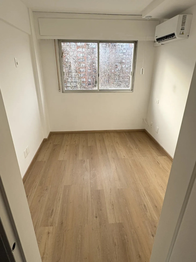 Apartamento ID.6726 - Alquiler Apartamento 1 Dormitorio Punta Carretas con Garaje