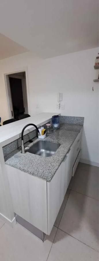Apartamento ID.5012 - Alquiler Traspaso Apartamento 2 Dormitorios Pocitos Cochera