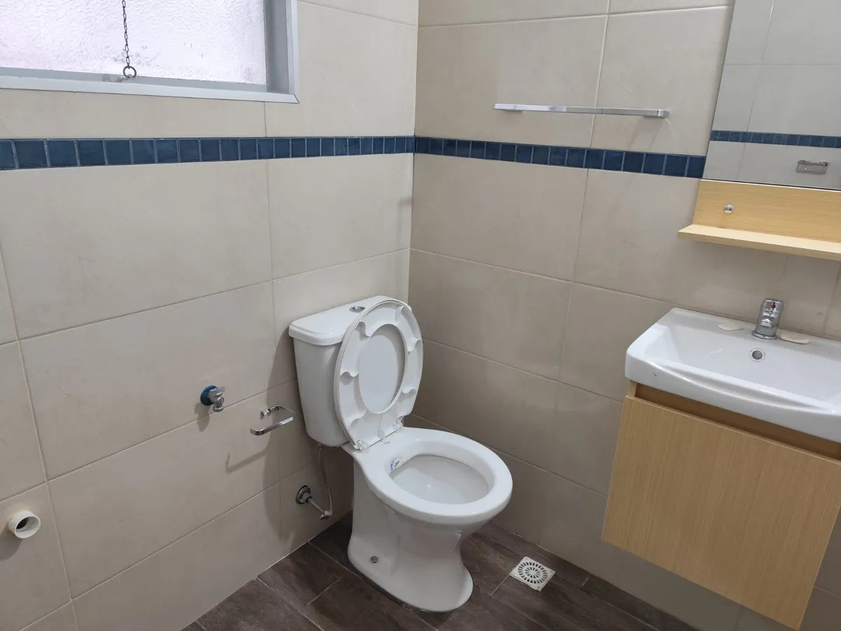Apartamento ID.5395 - Alquiler Apartamento 2 Dormitorios Tres Cruces con patio