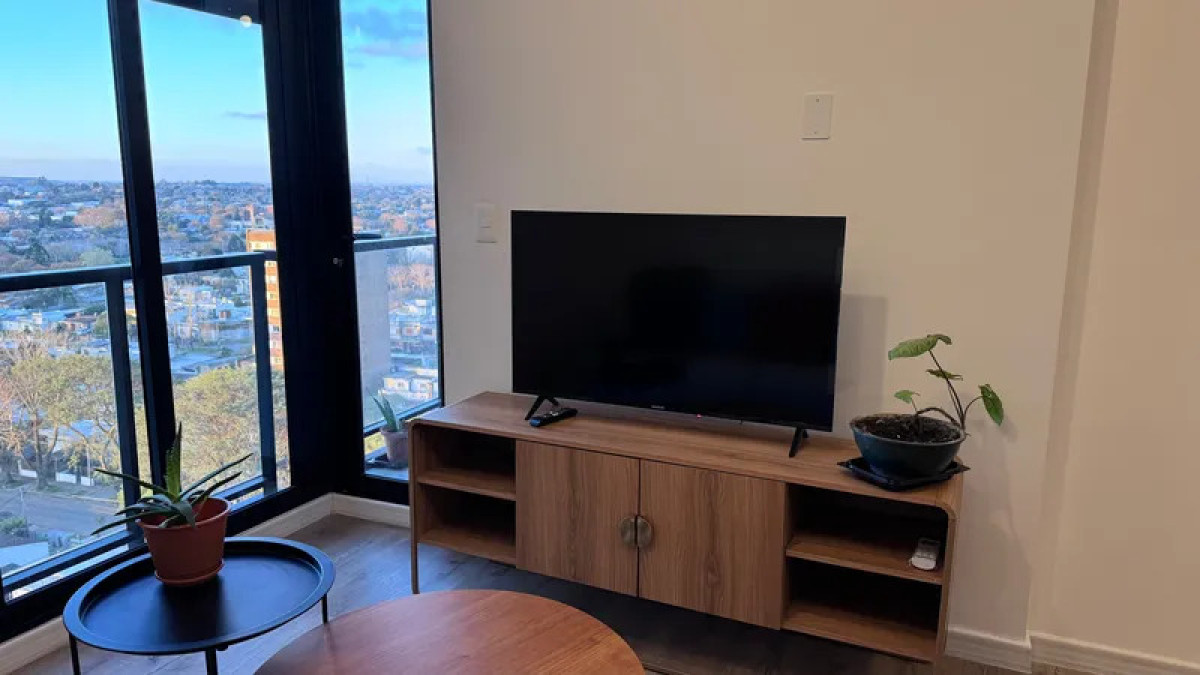 Apartamento ID.6077 - Alquiler Apartamento Amoblado 1 Dormitorio Malvin con balcon