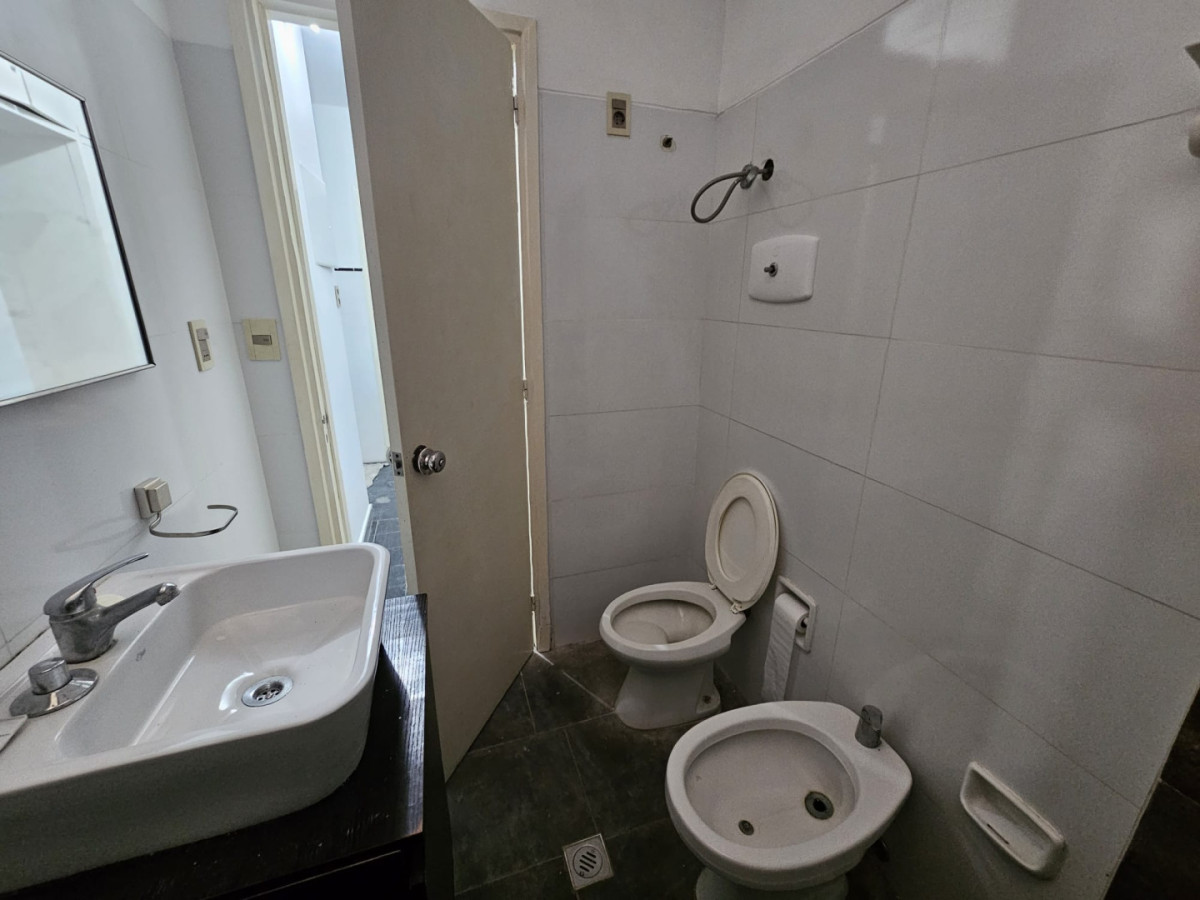 Apartamento ID.6531 - Alquiler Apartamento 1 Dormitorio Ciudad Vieja 
