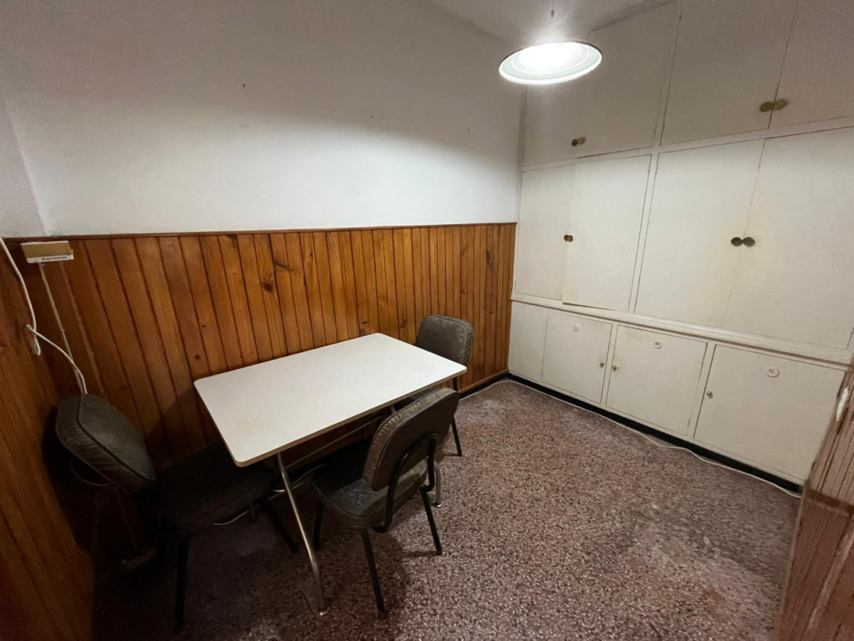 Apartamento ID.5615 - Alquiler Apartamento 2 Dormitorios La Blanqueada con patio