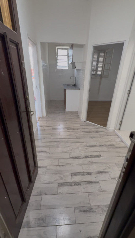 Apartamento ID.6725 - Alquiler 1 o 2 Dormitorios Goes con Balcon