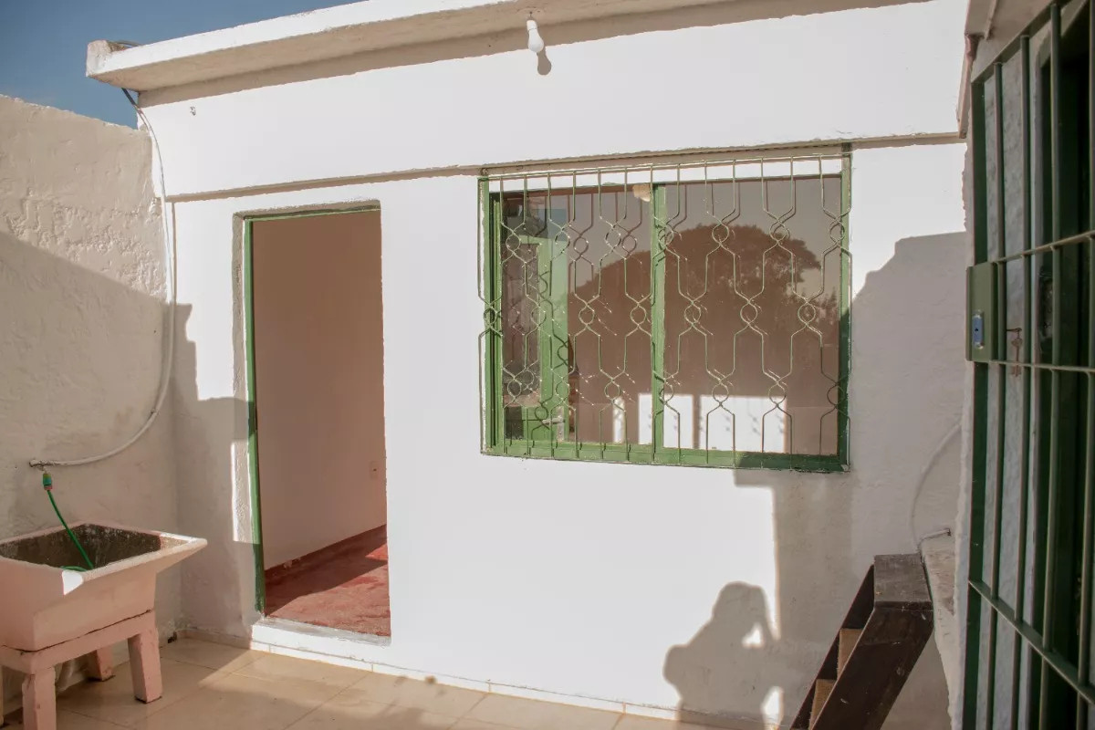 Apartamento ID.4272 - Venta Apartamento 3 Dormitorios La Comercial con Parrillero