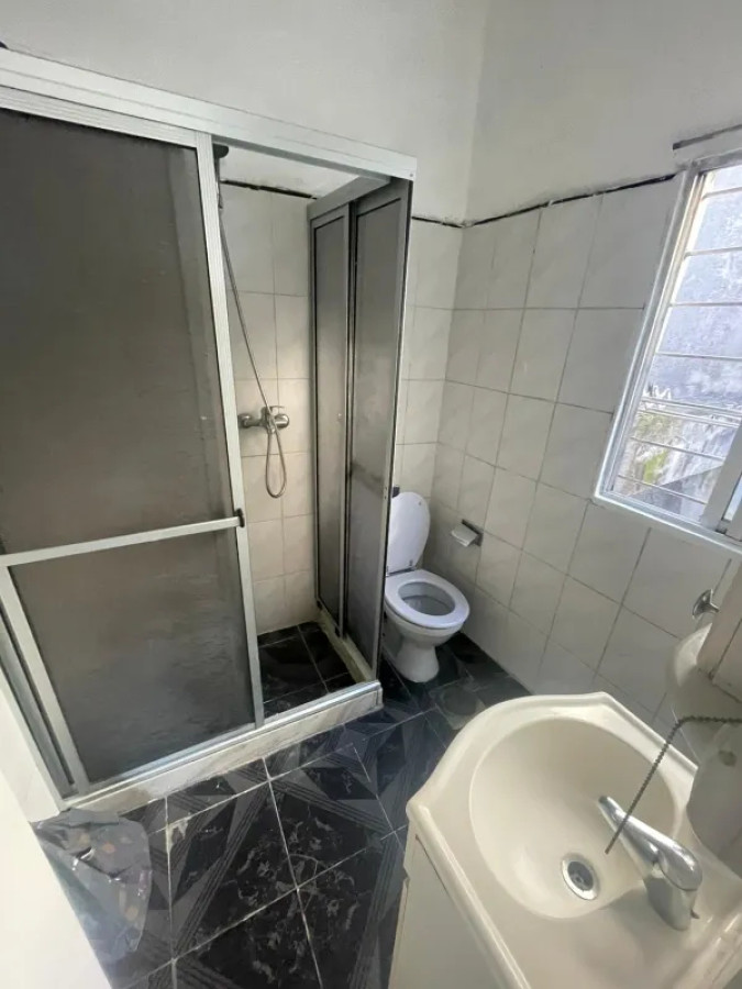 Apartamento ID.5196 - Alquiler Apartamento tipo Casa 2 Dormitorios La Blanqueada  