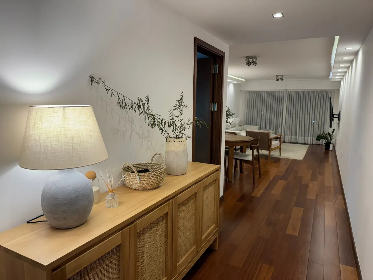 Apartamento ID.4756 - Alquiler Apartamento 2 Dormitorios Malvin con balcón 