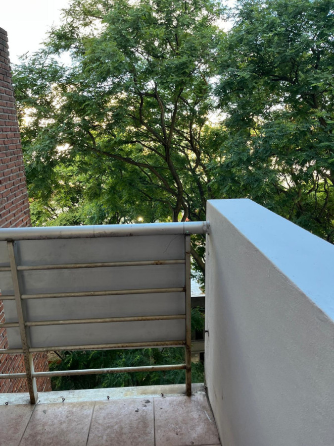 Apartamento ID.5843 - Alquiler Apartamento 1 Dormitorio Pocitos con Balcon 