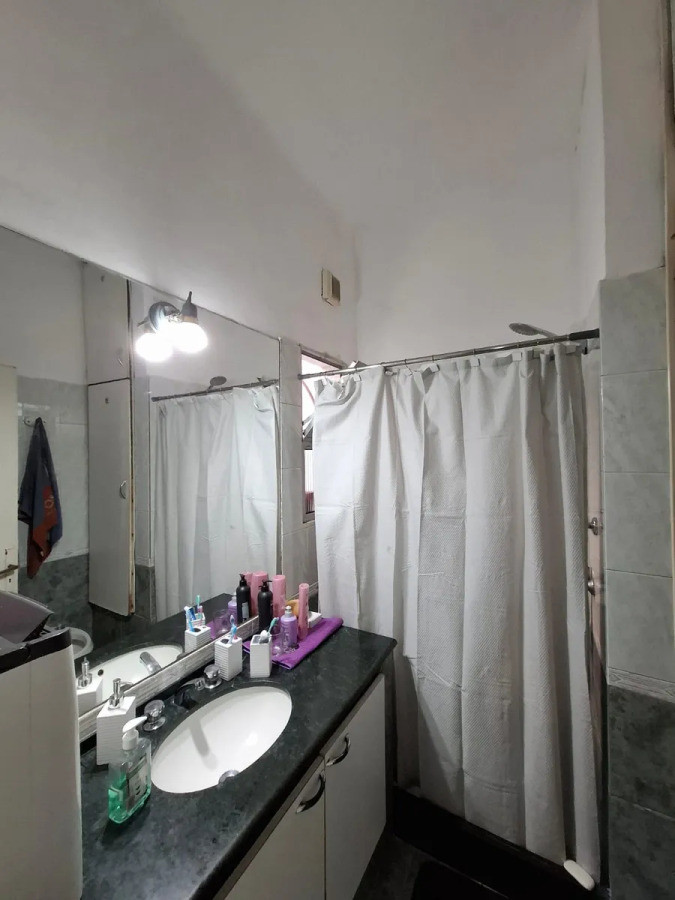 Apartamento ID.5405 - Venta Apartamento 2 Dormitorios Cordon con patio