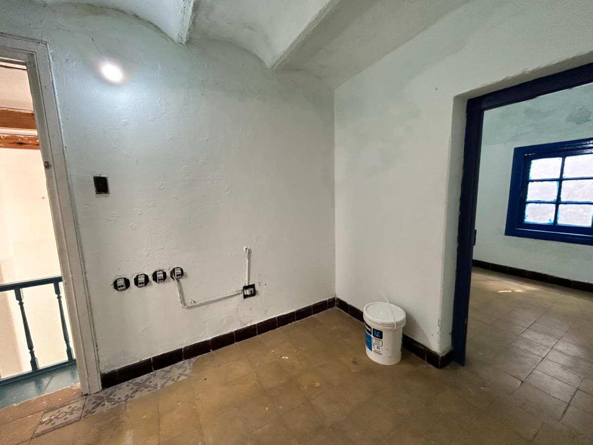 Apartamento ID.2844 - Alquiler Apartamento 4 Dormitorios Centro