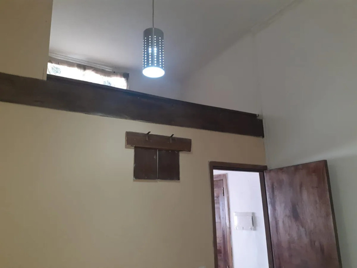 Apartamento ID.5624 - Alquiler Apartamento 1 Dormitorio Prado con Patio y Galpon