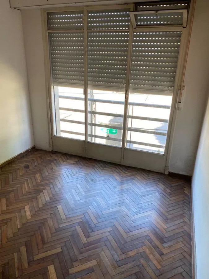 Apartamento ID.6154 - Venta Apartamento 1 Dormitorio Cerrito con patio