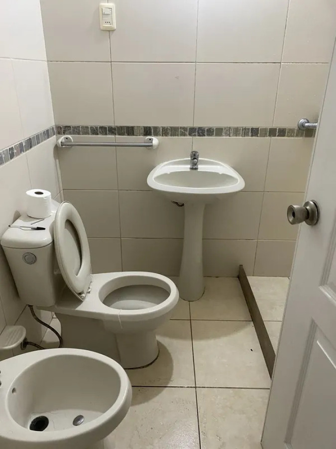 Apartamento ID.6285 - Alquiler Apartamento 2 Dormitorios Aguada con balcon