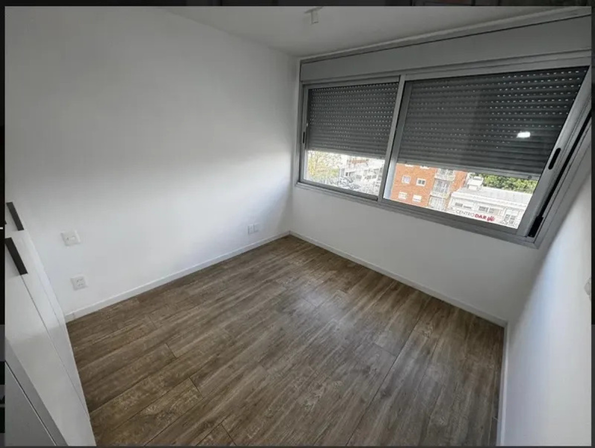 Apartamento ID.6620 - Alquiler Apartamento 1 Dormitorio La Blanqueado con balcon