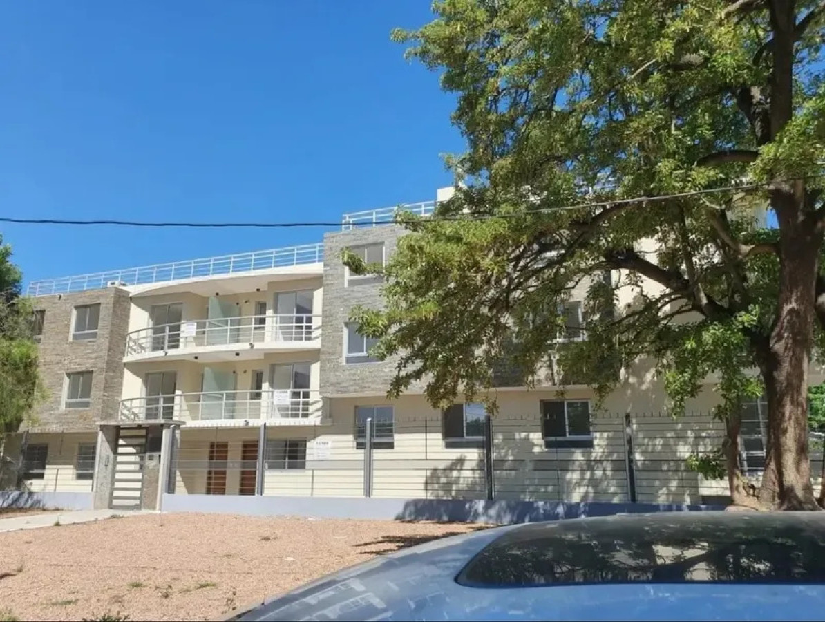 Apartamento ID.6617 - Venta con Renta Apartamento 2 Dormitorios Brazo Oriental