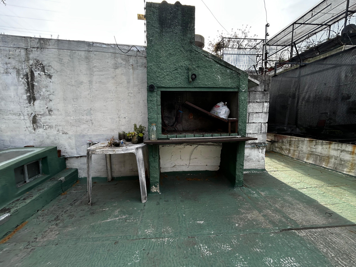 Apartamento ID.5087 - Venta Apartamento 2 Dormitorios Reducto Terraza y Parrillero