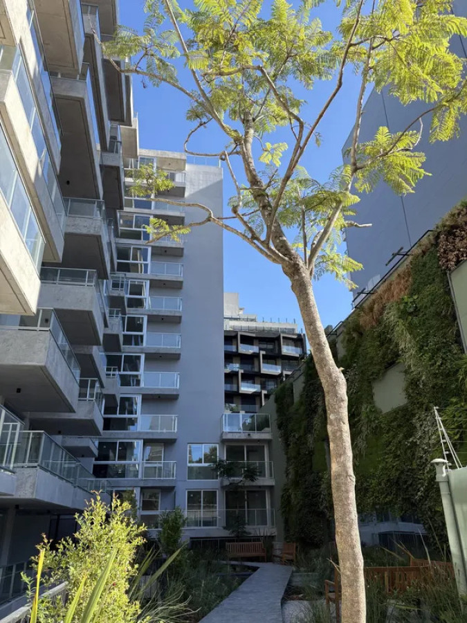 Apartamento ID.6061 - Alquiler Apartamento 1 Dormitorio Centro con balcon y garaje