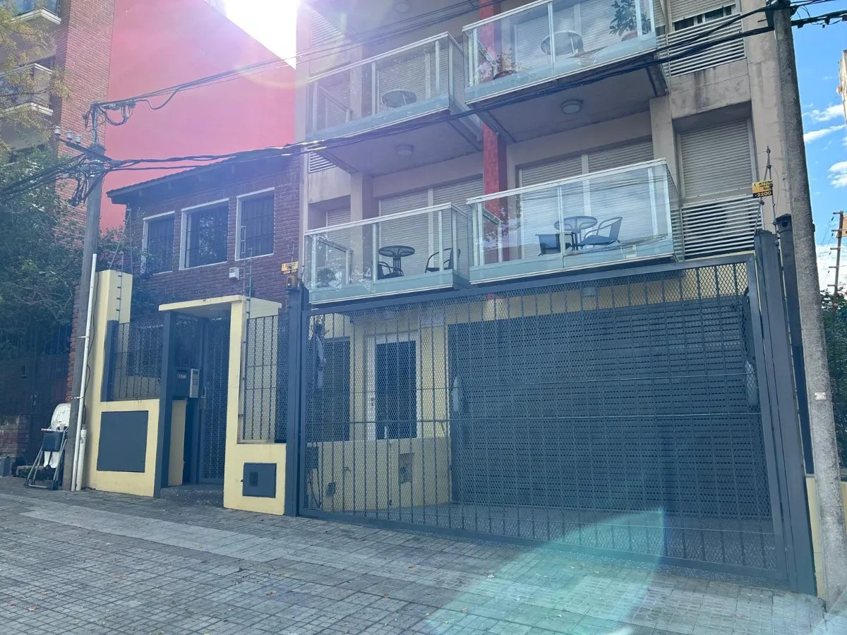 Apartamento ID.4721 - Alquiler Monoambiente Amoblado Pocitos con balcón
