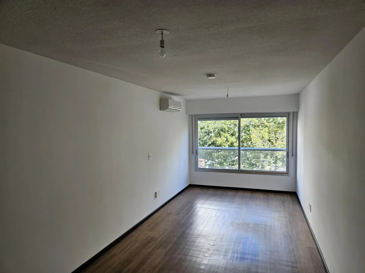 Apartamento ID.6239 - Alquiler Apartamento Monoambiente Pocitos  