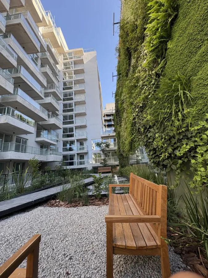 Apartamento ID.6061 - Alquiler Apartamento 1 Dormitorio Centro con balcon y garaje