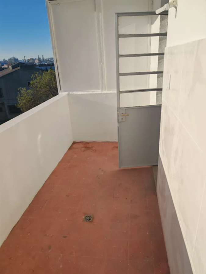 Apartamento ID.5322 - Alquiler Apartamento 1 Dormitorio Bella Vista en Complejo