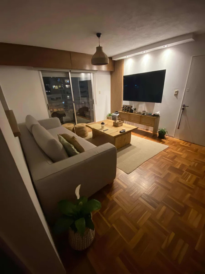 Apartamento ID.5124 - Alquiler Apartamento 2 Dormitorios Malvin con balcon 