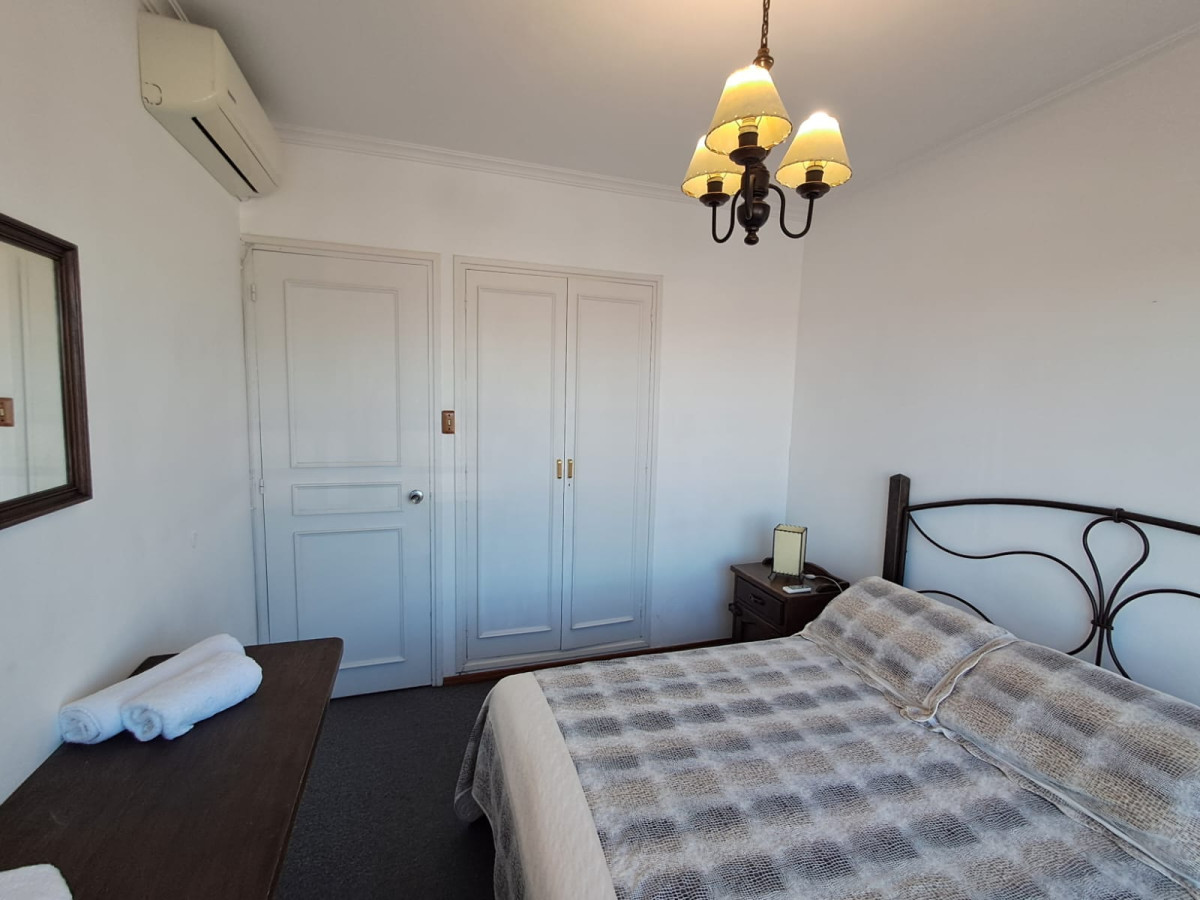 Apartamento ID.4579 - Alquiler Apartamento Amoblado 2 Dormitorios Punta Carretas 