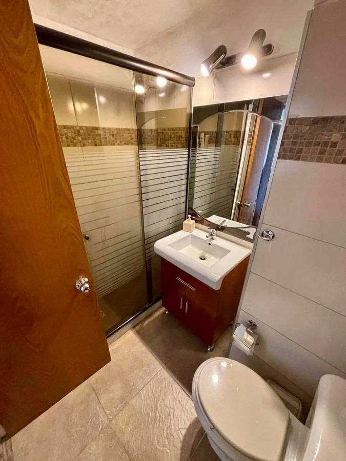 Apartamento ID.4652 - Alquiler Apartamento 2 Dormitorios Buceo con balcon y cochera