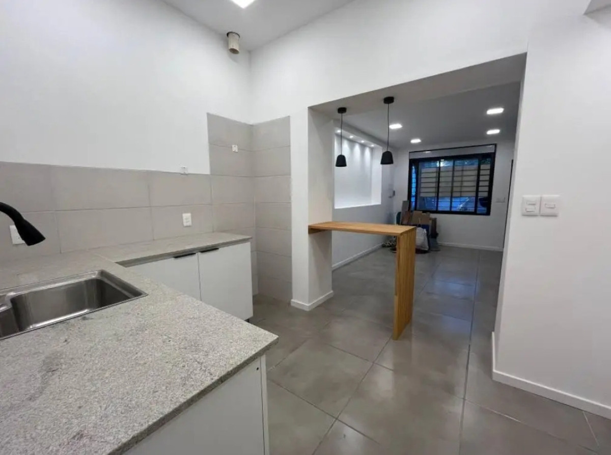 Apartamento ID.6241 - Venta Duplex 2 Dormitorios Aguada con terraza y azotea