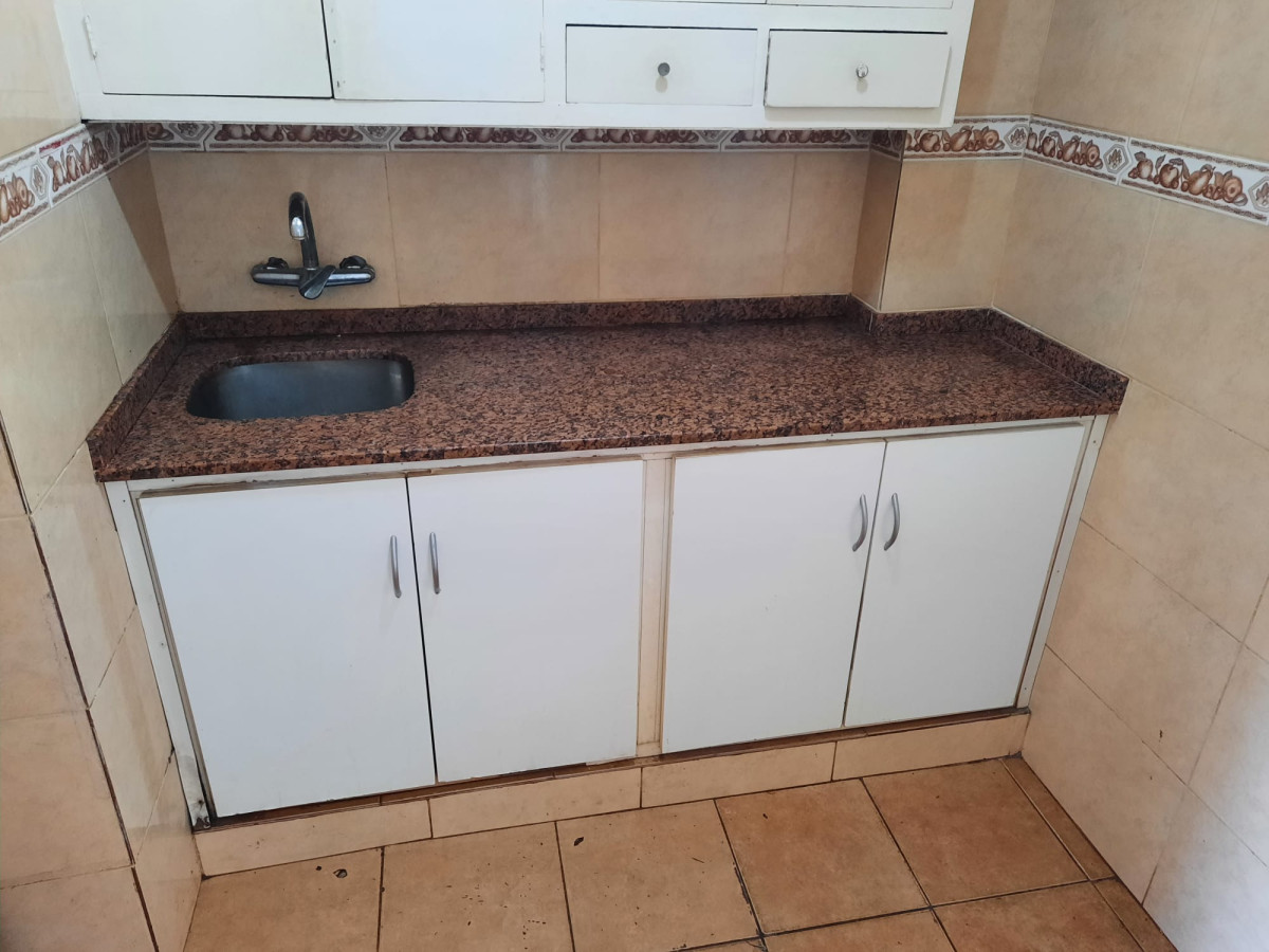 Apartamento ID.4425 - Alquiler Apartamento 1 Dormitorio Centro con balcón