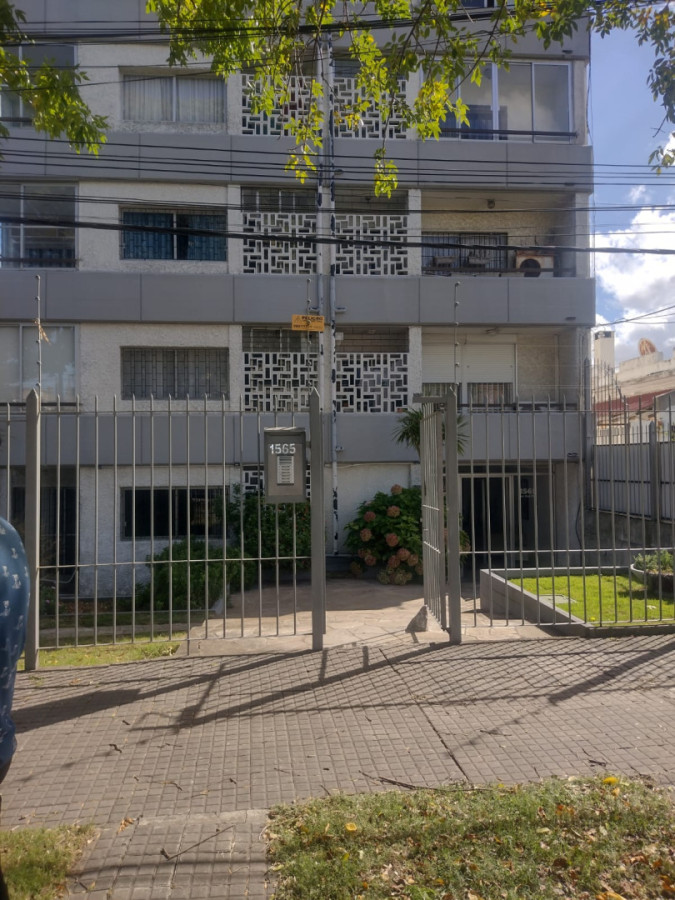 Apartamento ID.6204 - Alquiler Apartamento 1 Dormitorio Punta Gorda con patio