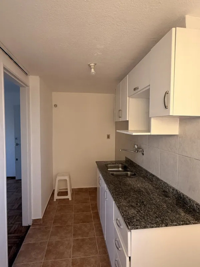 Apartamento ID.6614 - Alquiler Apartamento 2 Dormitorios La Blanqueada 