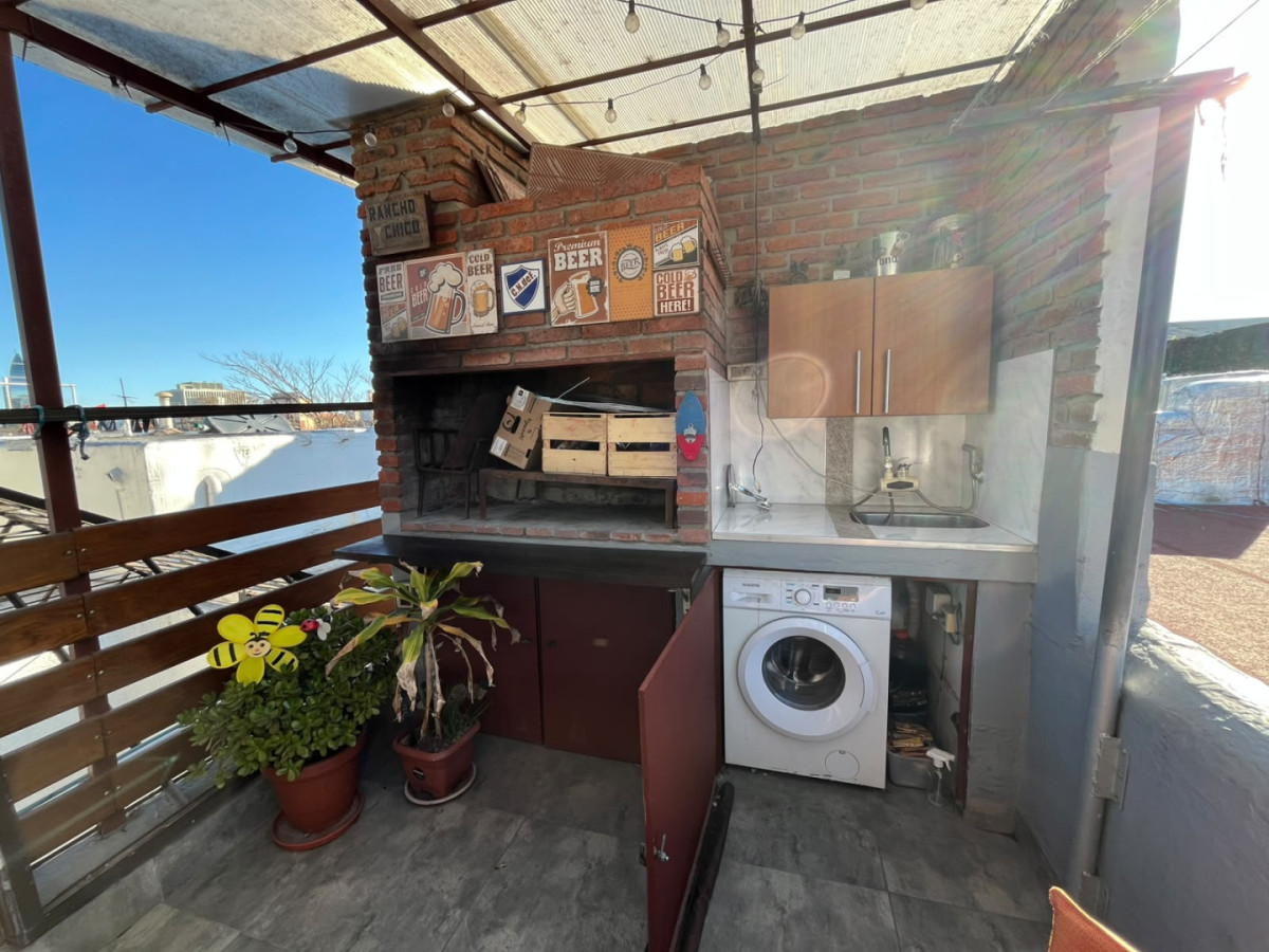 Apartamento ID.6971 - Venta Apartamento 2 Dormitorios Reducto con azotea y barbacoa