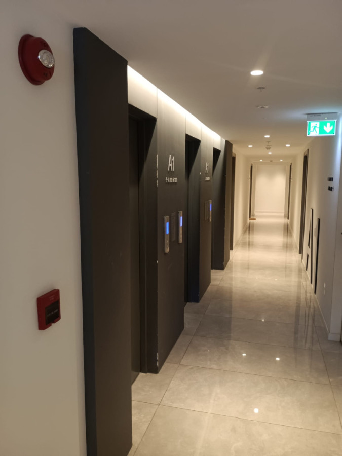 Apartamento ID.6025 - Alquiler Apartamento 1 Dormitorio Malvin con balcon y garaje