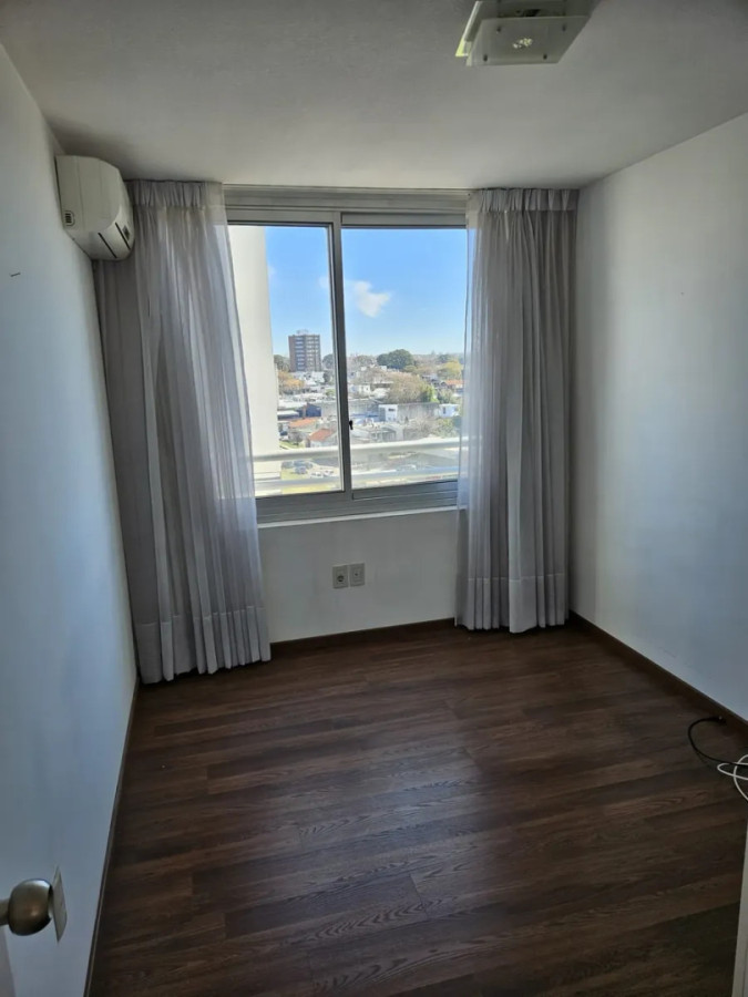 Apartamento ID.6628 - Venta Apartamento 2 Dormitorios Malvin con garaje