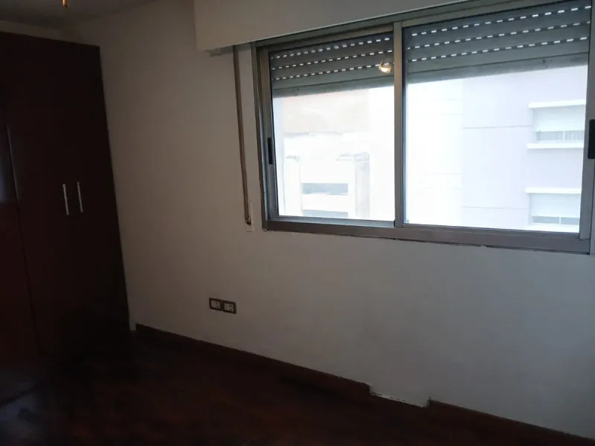 Apartamento ID.6791 - Alquiler Apartamento 2 Dormitorios Tres Cruces con balcon